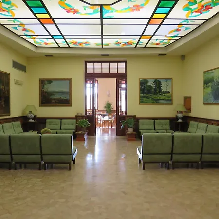 Antico Borgo Hotel 3*