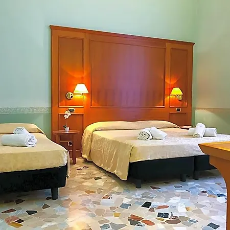 Antico Borgo 3* リオーロ・テルメ