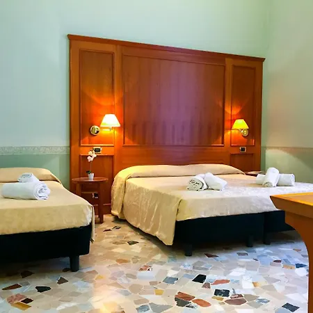 Antico Borgo 3* リオーロ・テルメ