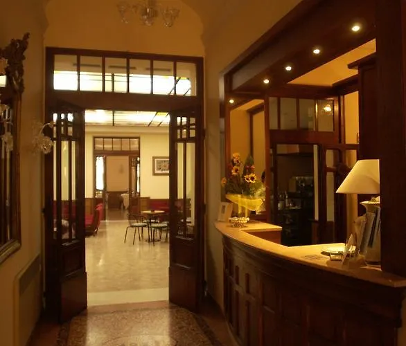 Antico Borgo Hotel 3*